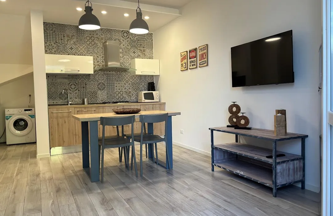 CALA AZZURRA MACARI Bed&Breakfast&Holidays House-1