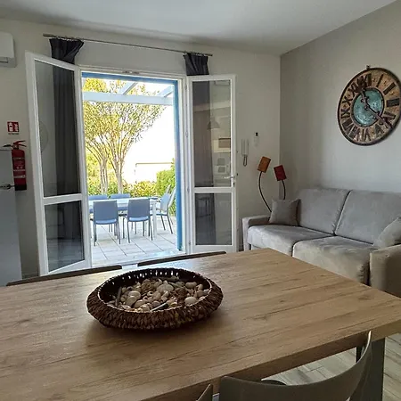 CALA AZZURRA MACARI Bed&Breakfast&Holidays House-3
